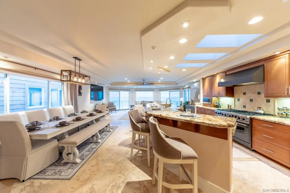 1731 S Pacific St Oceanside, CA 92054