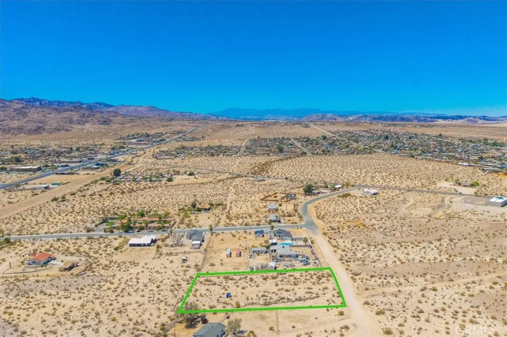 72531 Nicolson Drive 29 Palms, CA 92277