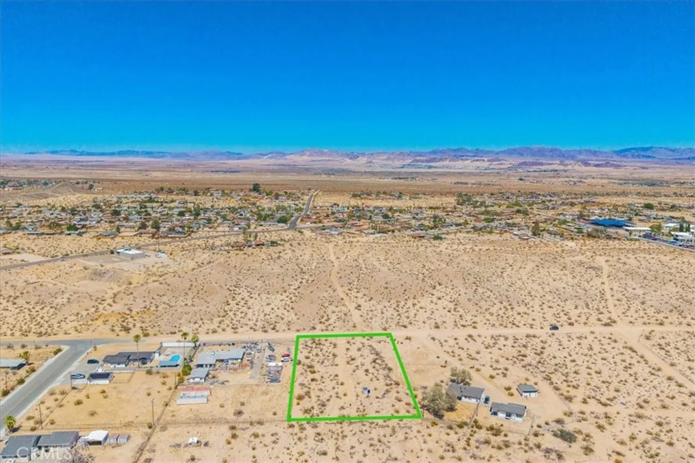 72531 Nicolson Drive 29 Palms, CA 92277