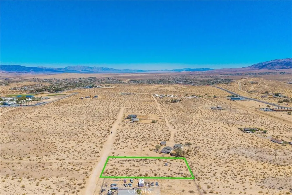 72531 Nicolson Drive 29 Palms, CA 92277