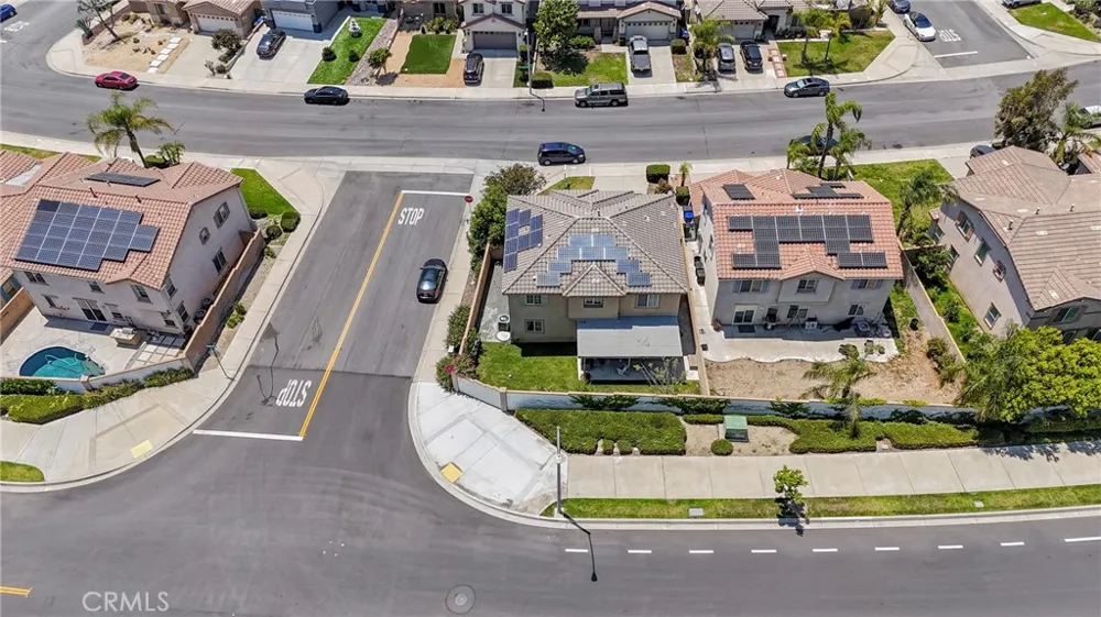 6229 Eaglemont Fontana, CA 92336