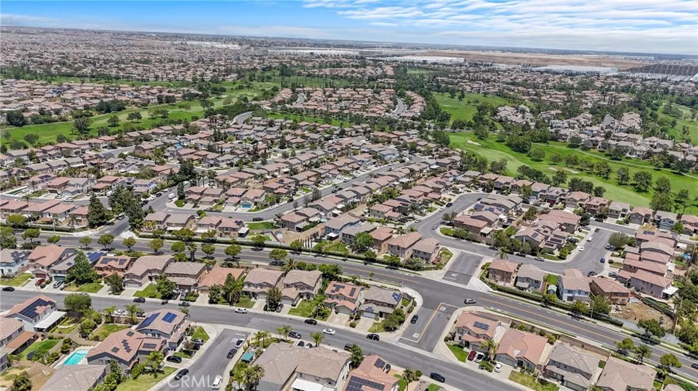 6229 Eaglemont Fontana, CA 92336