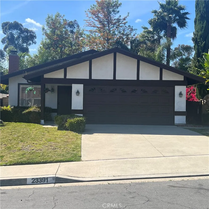 23391 Via Ronda Mission Viejo, CA 92691