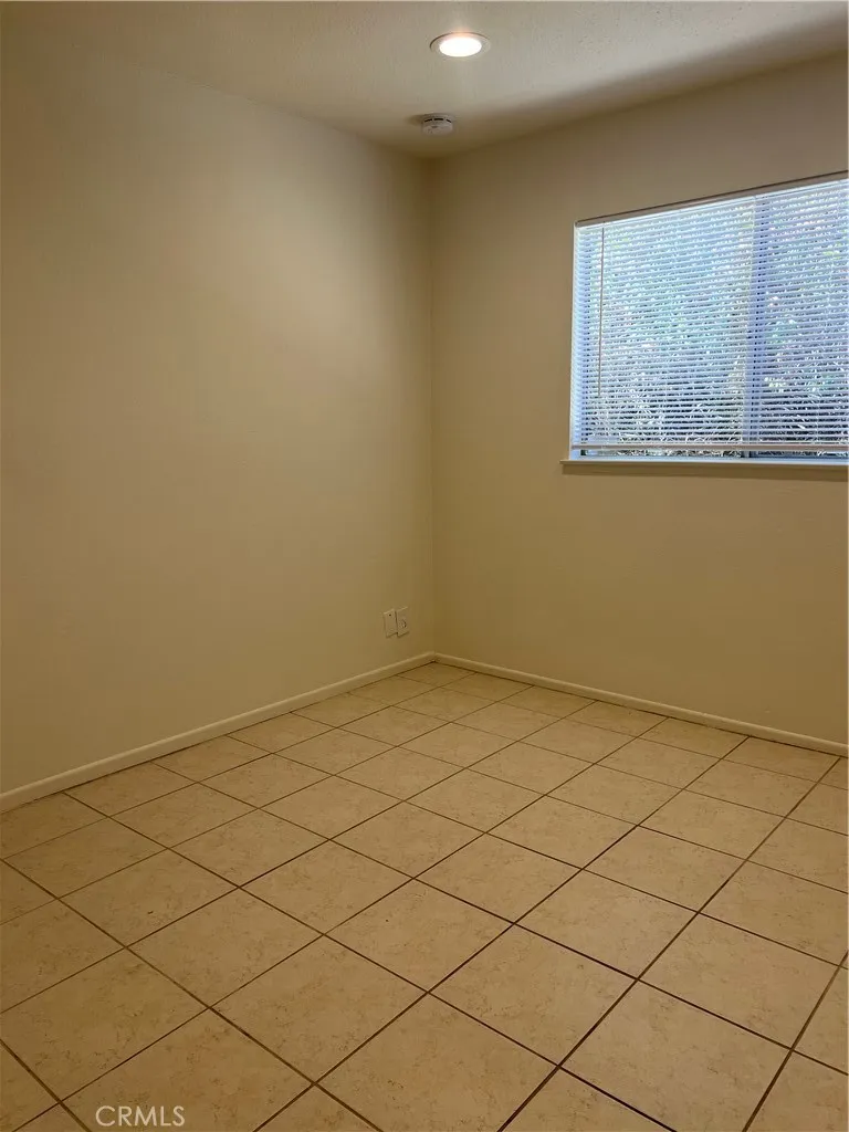 23391 Via Ronda Mission Viejo, CA 92691