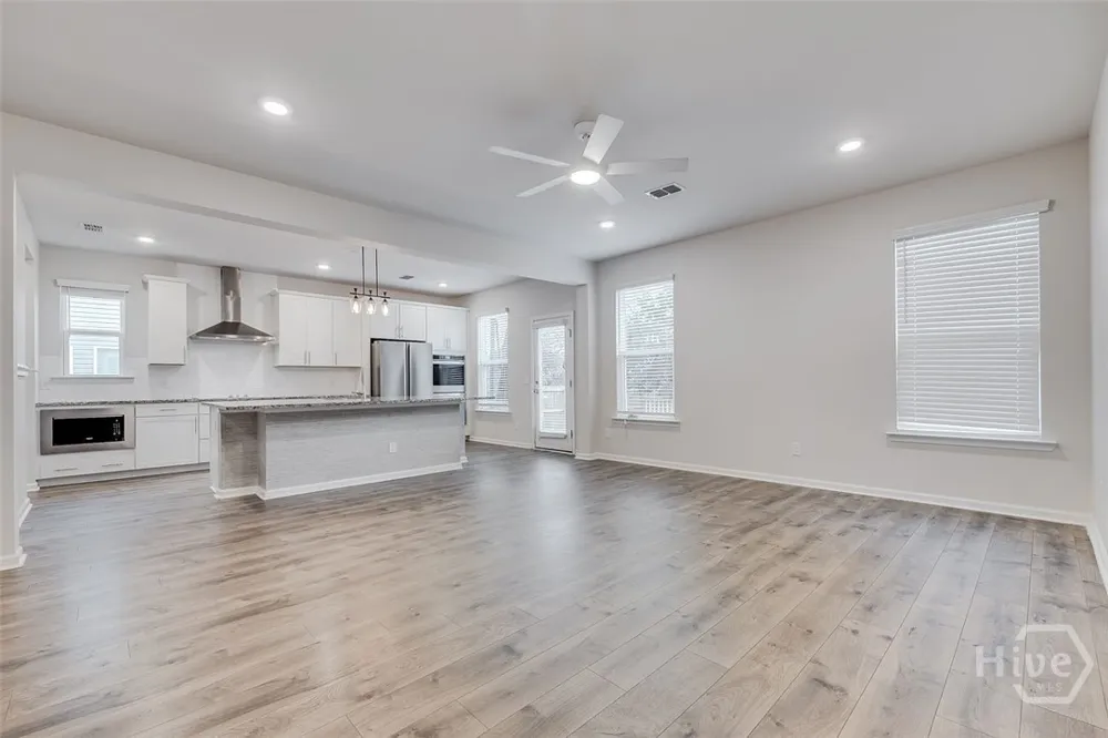 181 Benelli Drive Pooler, GA 31322