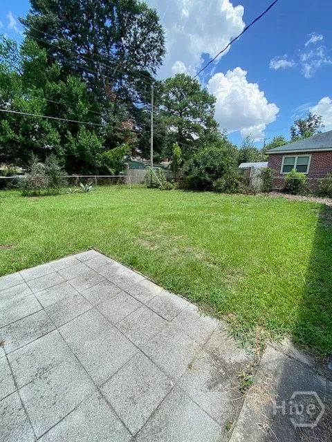 2206 E 41st Street Savannah, GA 31404