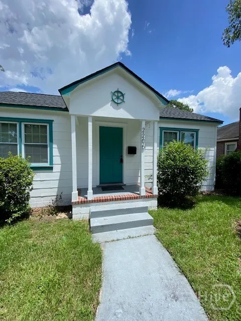 2206 E 41st Street Savannah, GA 31404