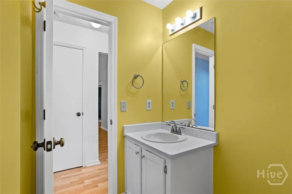 27 Jack Snipe Court E Richmond Hill, GA 31324