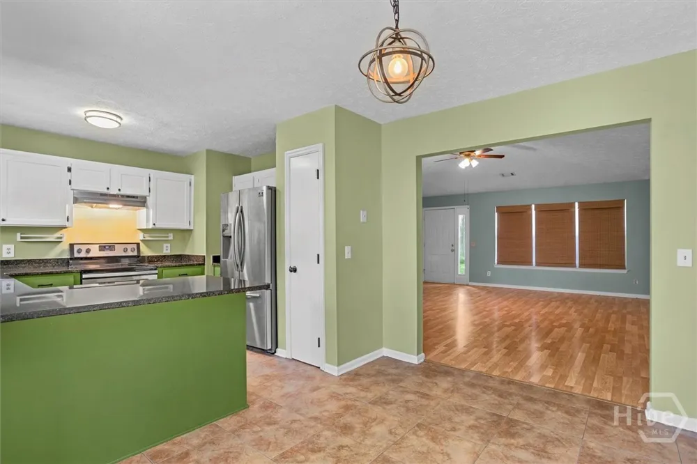 27 Jack Snipe Court E Richmond Hill, GA 31324