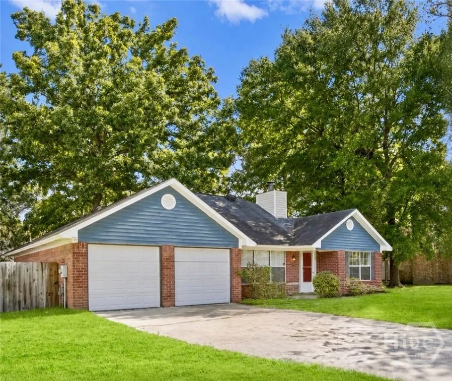 27 Jack Snipe Court E Richmond Hill, GA 31324
