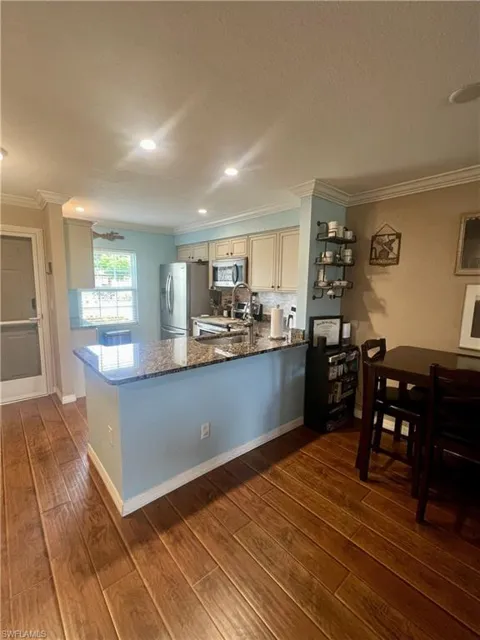 6300 S Pointe Boulevard #125