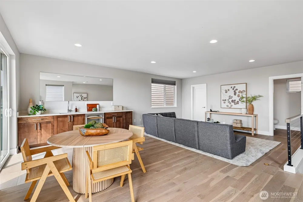 8710 112th Avenue NE Kirkland, WA 98033