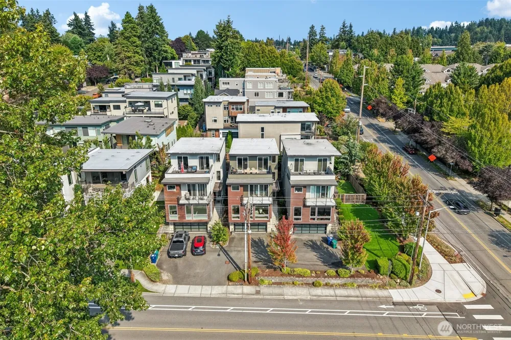 8710 112th Avenue NE Kirkland, WA 98033