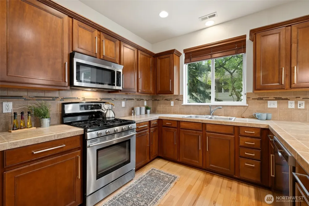 18024 29th Drive SE Bothell, WA 98012