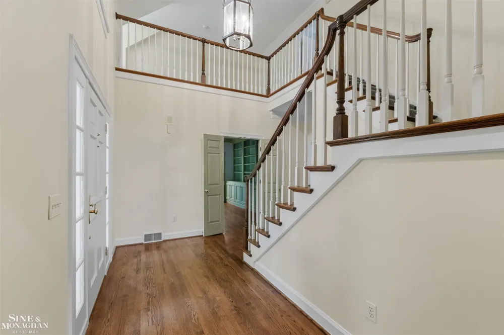 159 Cloverly Road Grosse Pointe Farms City, MI 48236