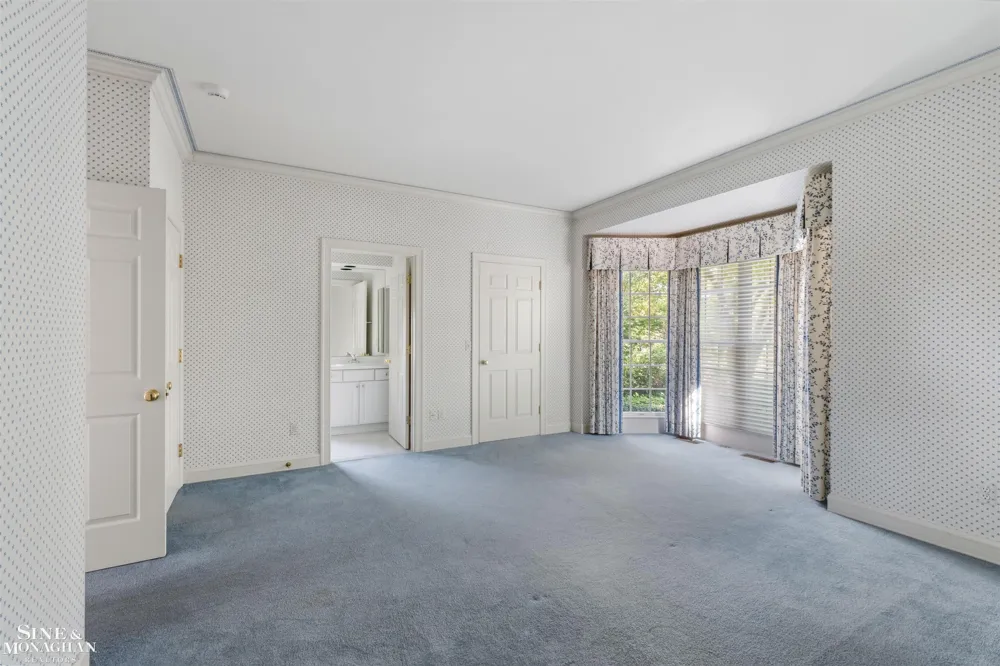 159 Cloverly Road Grosse Pointe Farms City, MI 48236