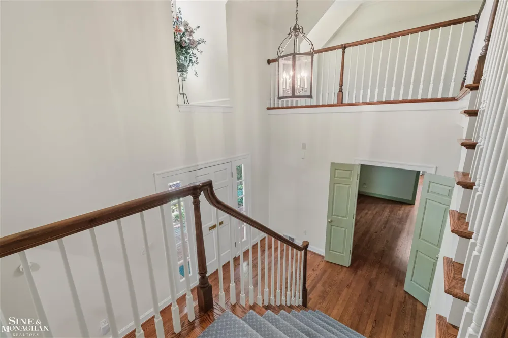 159 Cloverly Road Grosse Pointe Farms City, MI 48236