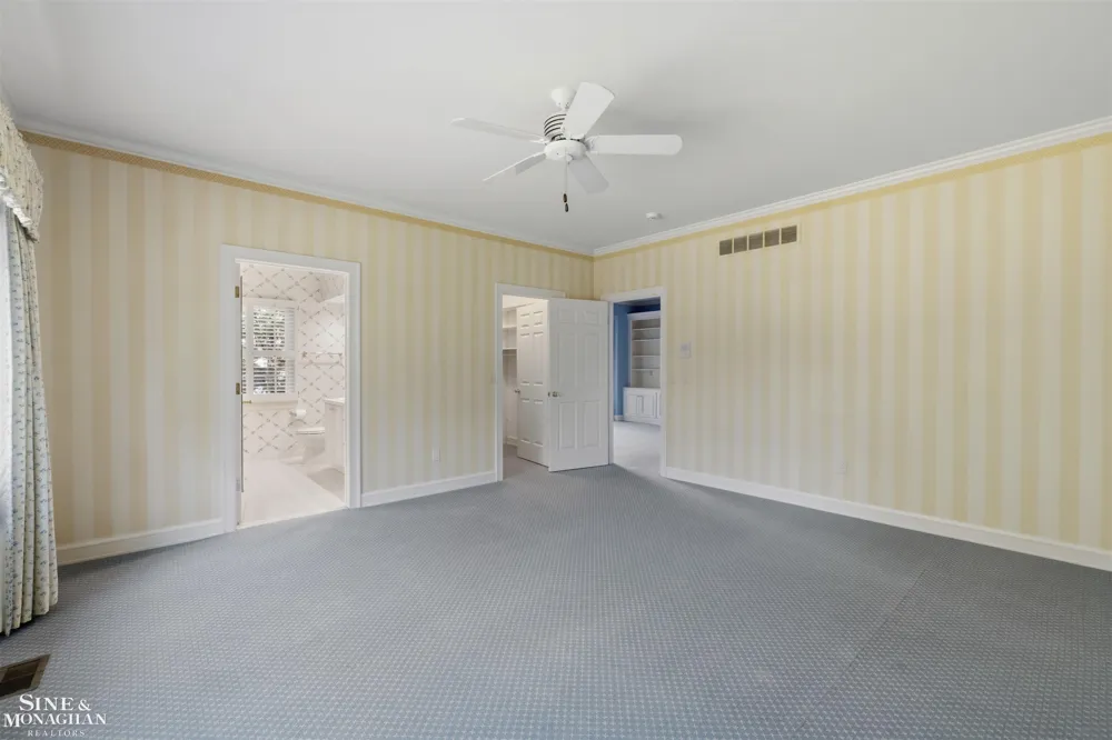 159 Cloverly Road Grosse Pointe Farms City, MI 48236
