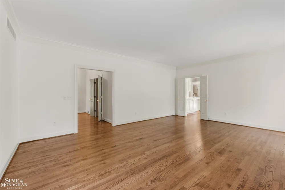 159 Cloverly Road Grosse Pointe Farms City, MI 48236