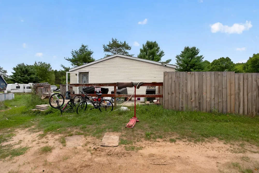 8668 Holly Street Garfield Township, MI 48632