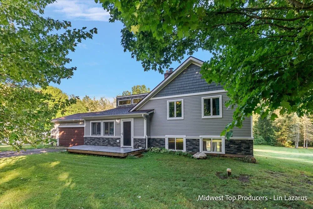 11152 Southbrook Drive Emmett Charter Township, MI 49033