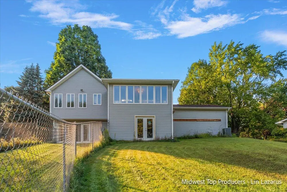 11152 Southbrook Drive Emmett Charter Township, MI 49033