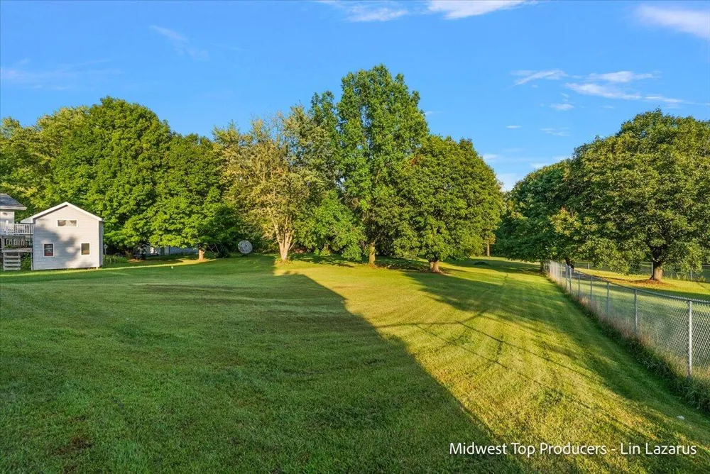 11152 Southbrook Drive Emmett Charter Township, MI 49033