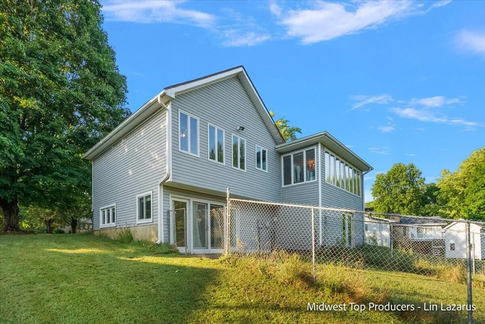 11152 Southbrook Drive Emmett Charter Township, MI 49033