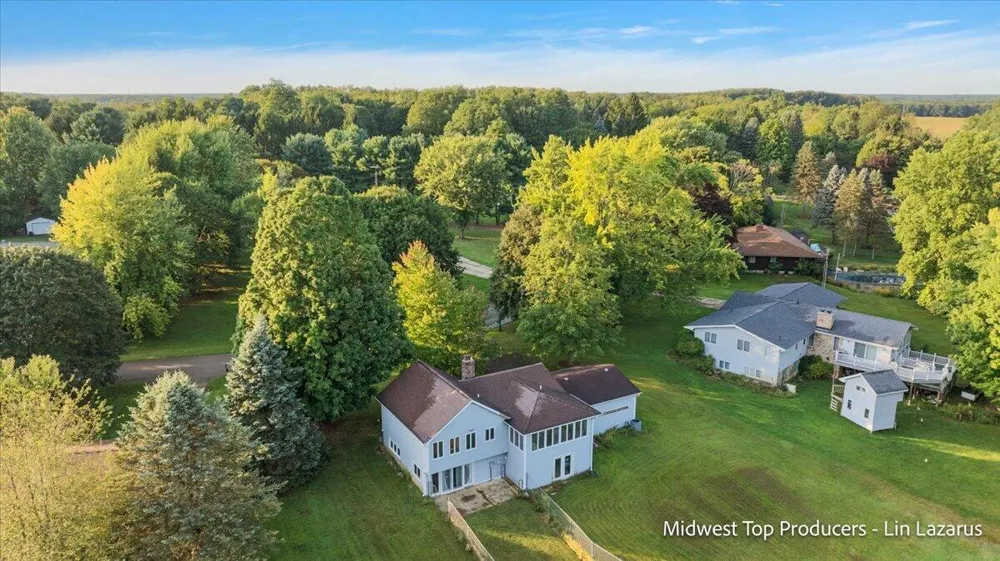 11152 Southbrook Drive Emmett Charter Township, MI 49033