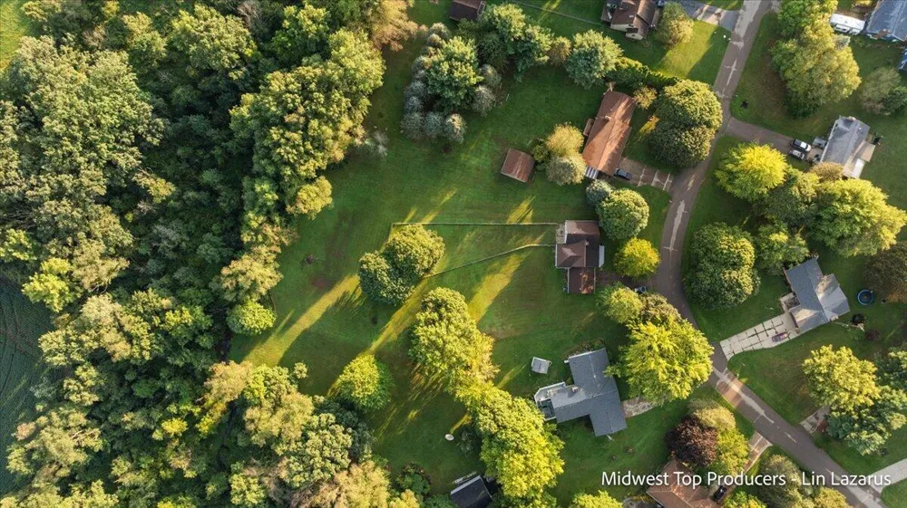 11152 Southbrook Drive Emmett Charter Township, MI 49033