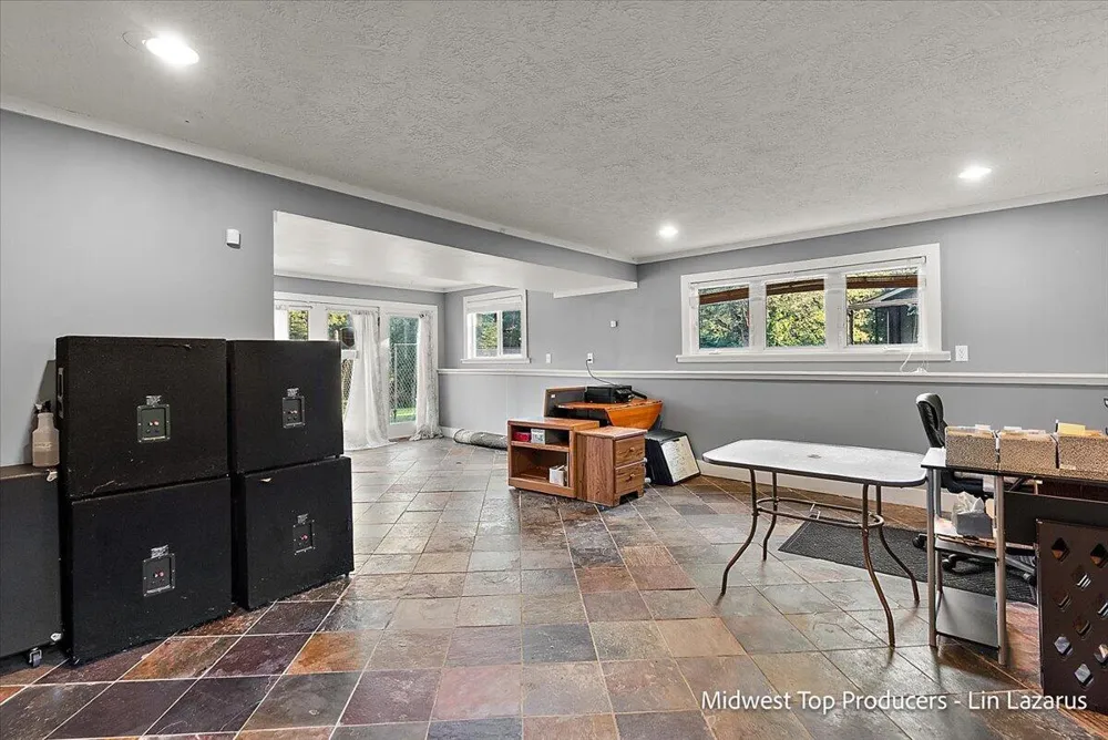 11152 Southbrook Drive Emmett Charter Township, MI 49033
