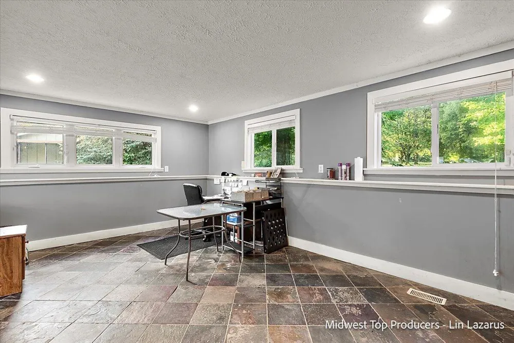 11152 Southbrook Drive Emmett Charter Township, MI 49033