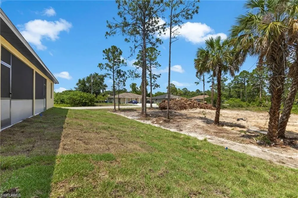1715 W 12th Street Lehigh Acres, FL 33972