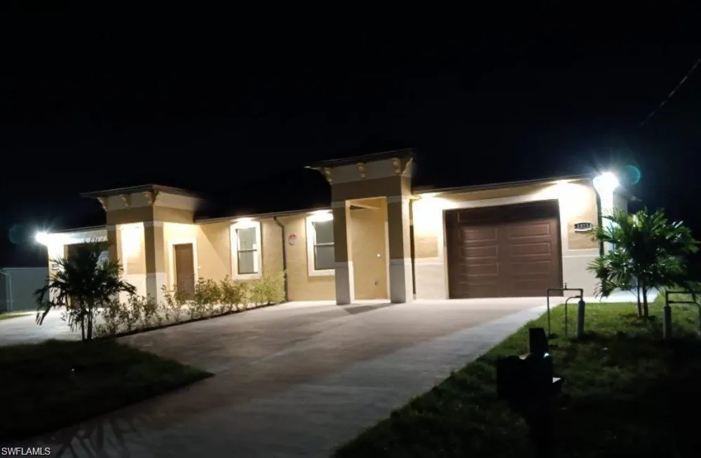 1715 W 12th Street Lehigh Acres, FL 33972