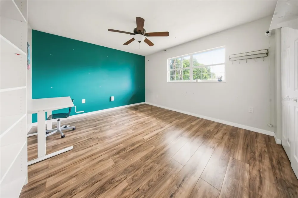 505 TIMBER LANE Tarpon Springs, FL 34689