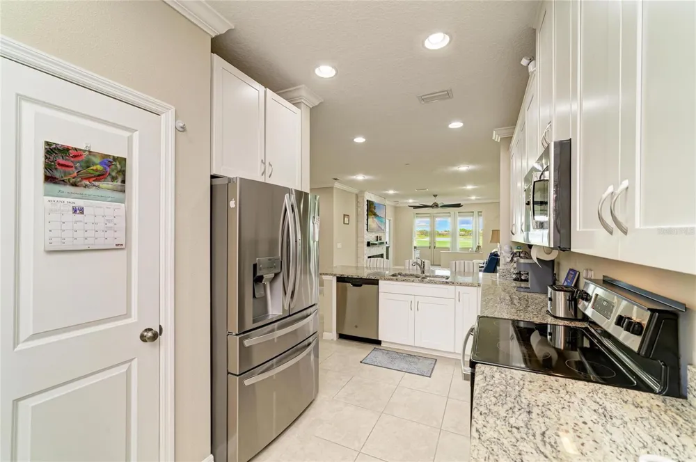13815 MESSINA LOOP #101 Bradenton, FL 34211