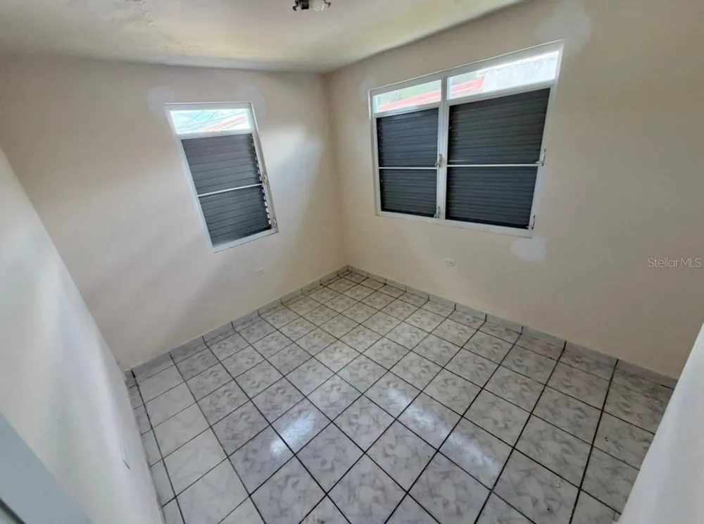2005 EDUARDO CUEVAS URB. VILLA GRILLASCA Ponce, PR 00717