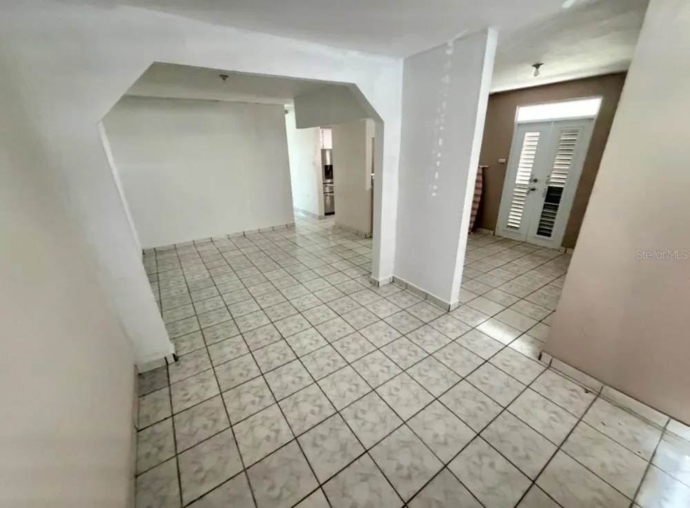 2005 EDUARDO CUEVAS URB. VILLA GRILLASCA Ponce, PR 00717