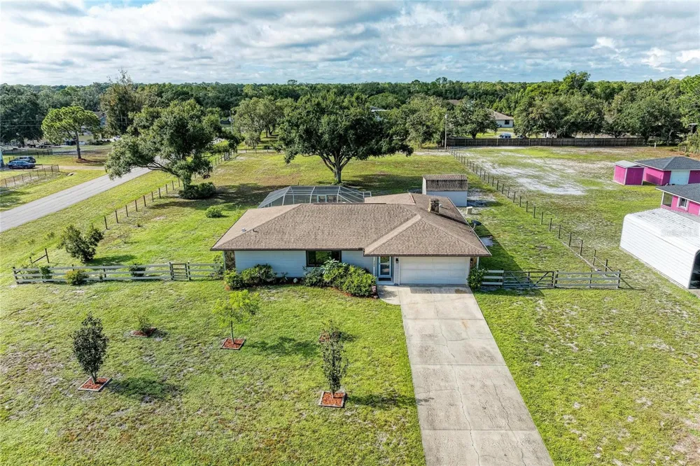 22230 26TH AVENUE E Bradenton, FL 34211
