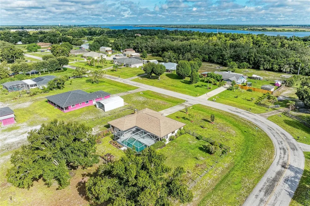 22230 26TH AVENUE E Bradenton, FL 34211