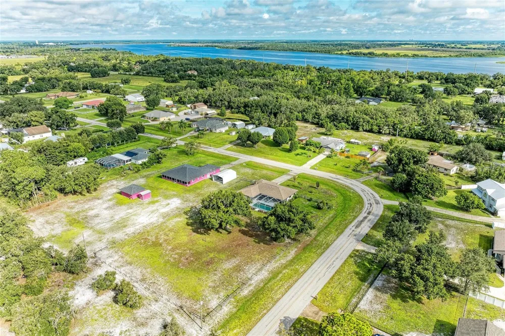 22230 26TH AVENUE E Bradenton, FL 34211