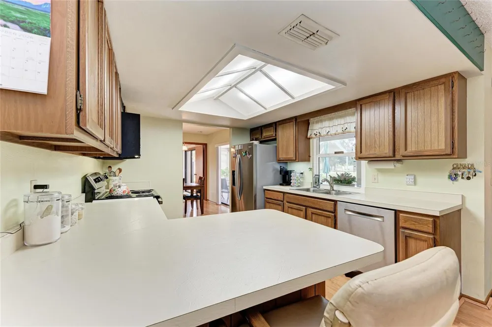 22230 26TH AVENUE E Bradenton, FL 34211