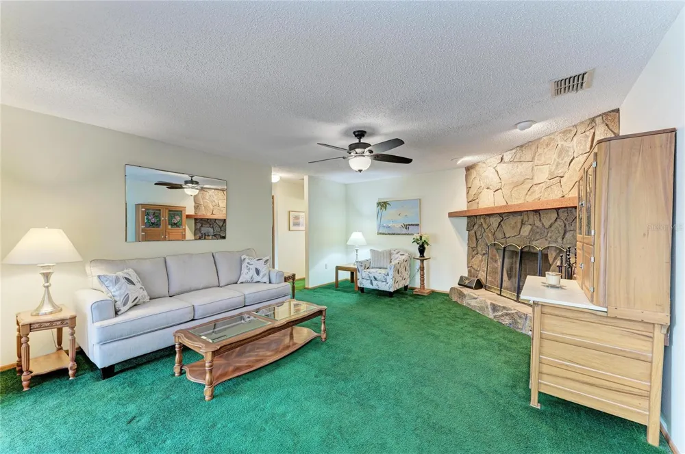 22230 26TH AVENUE E Bradenton, FL 34211