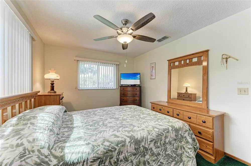 22230 26TH AVENUE E Bradenton, FL 34211
