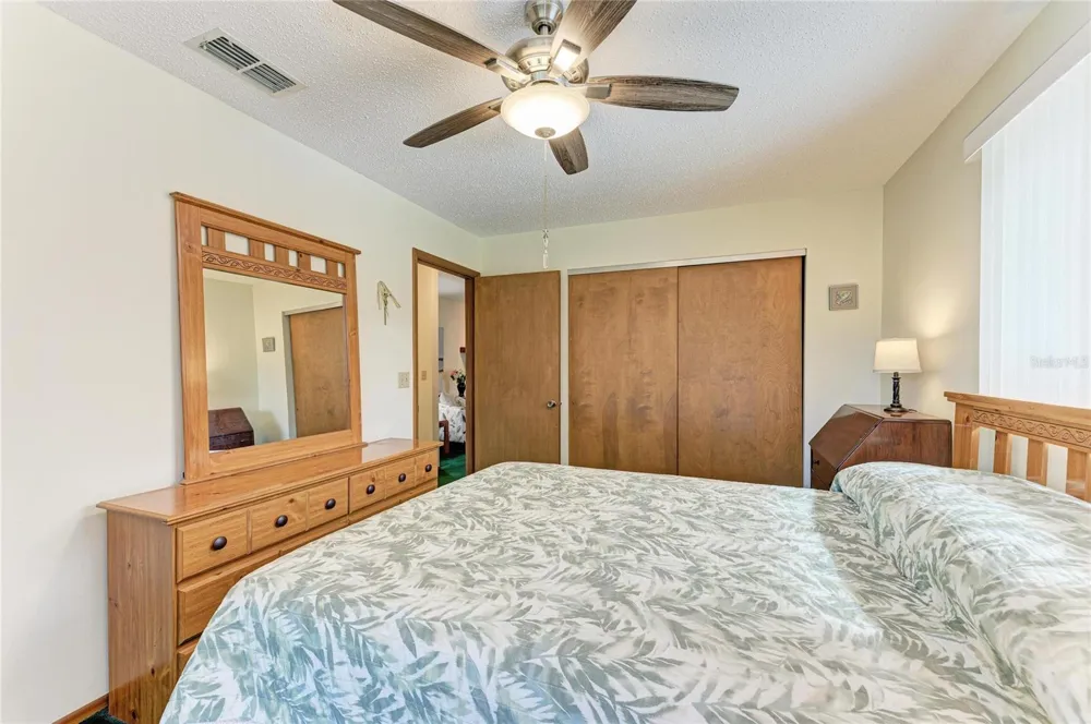 22230 26TH AVENUE E Bradenton, FL 34211