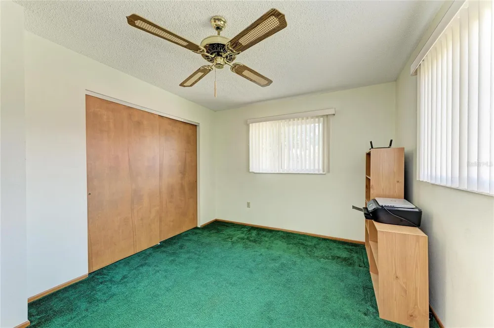 22230 26TH AVENUE E Bradenton, FL 34211