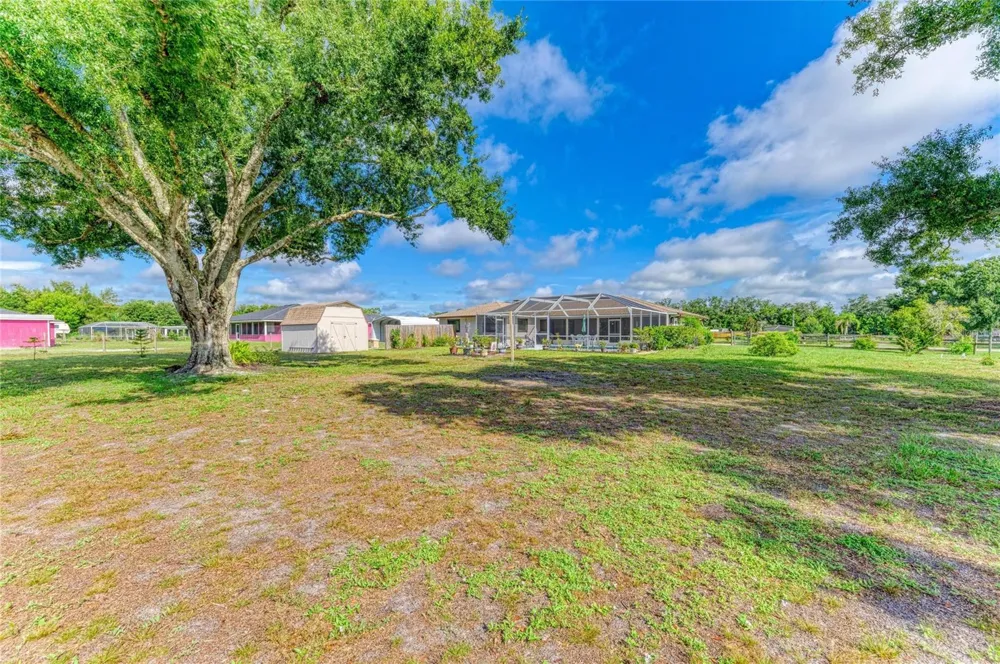 22230 26TH AVENUE E Bradenton, FL 34211