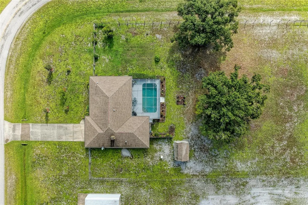 22230 26TH AVENUE E Bradenton, FL 34211