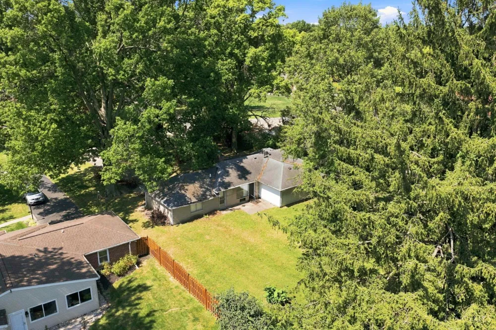 9736 Cooper Lane Montgomery, OH 45242
