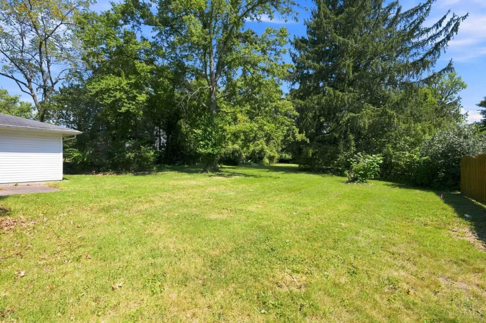 9736 Cooper Lane Montgomery, OH 45242